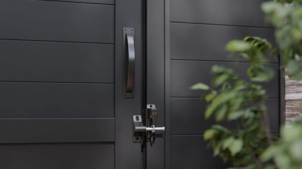 Sleek Hardware